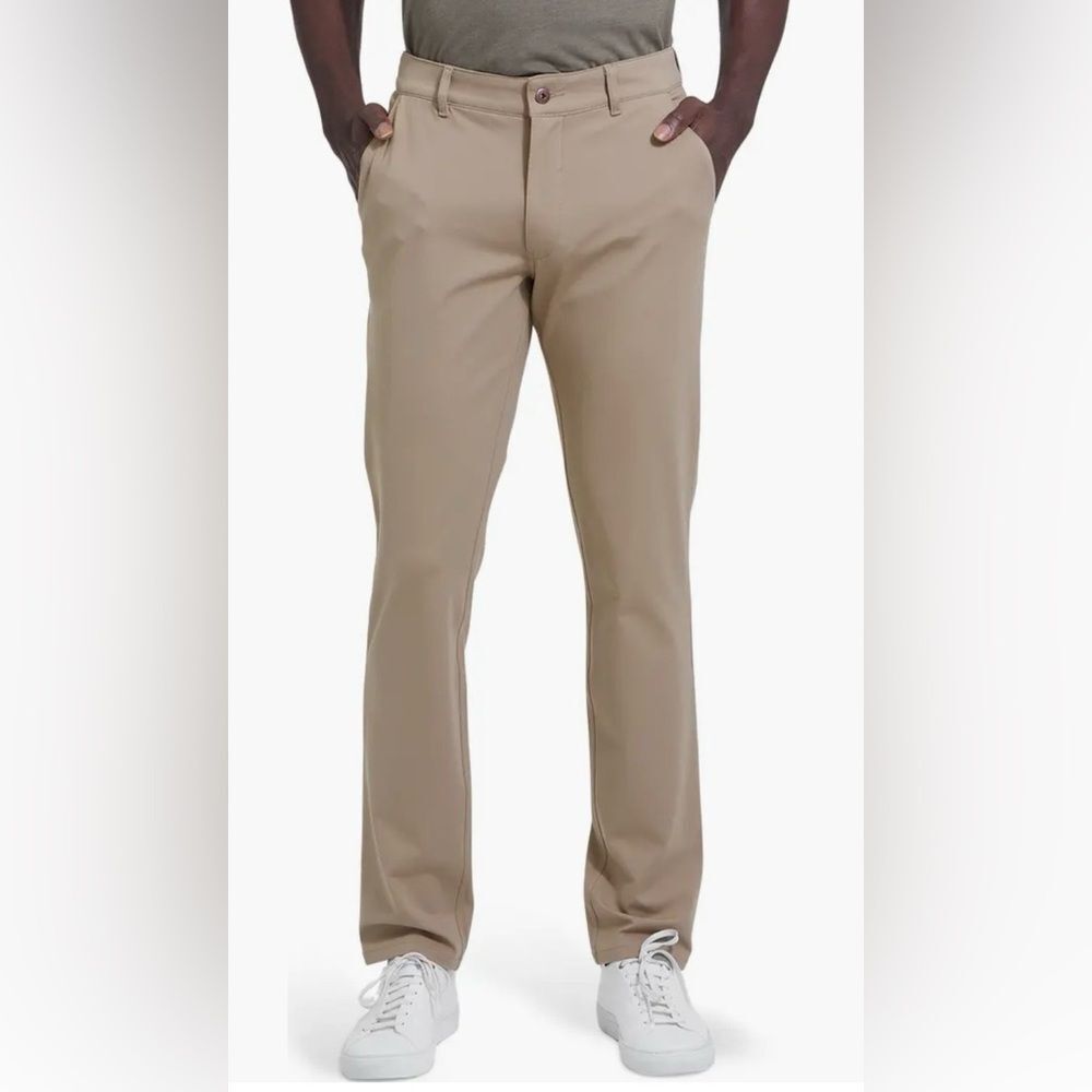 True Classic Tech Pants Khaki Slim 38x34 NWT IN PACKAGE